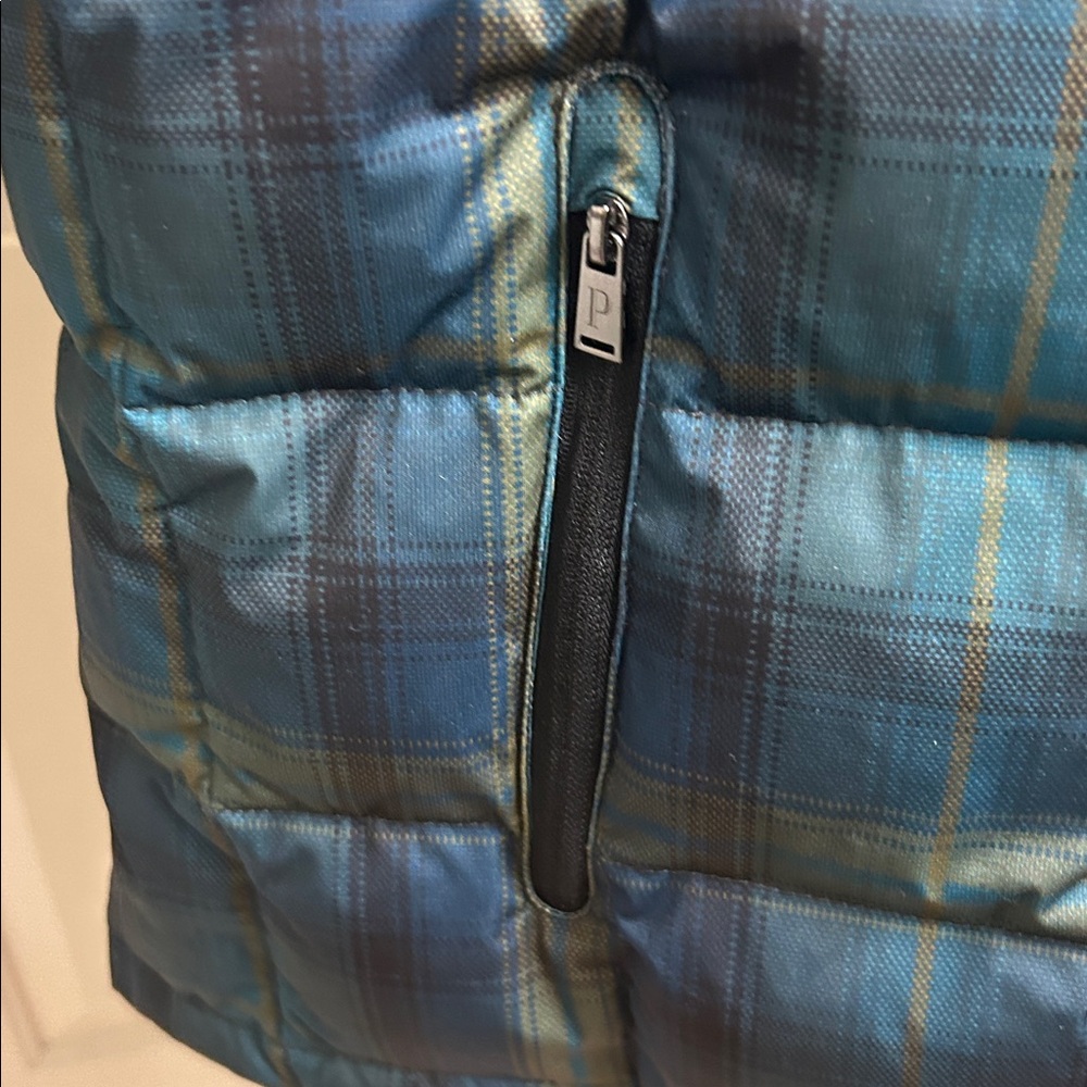 Pendleton down puffer jacket with 650-fill power,… - image 4